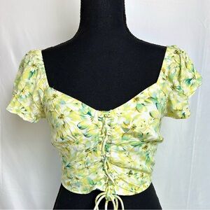 NWT American Eagle XS Yellow Floral Ruched Crop Top Puff Sleeve Smocked Back